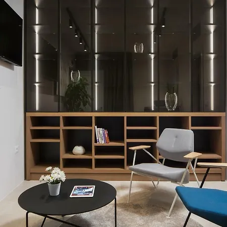 Luxury Town House Corto Bechera