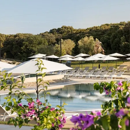 Luxury Town House Corto Bechera